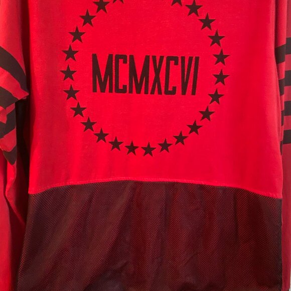 ENYCE MEDIUM RED & BLACK LONG-SLEEVE TOP - Picture 2 of 5